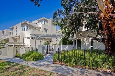 2/9 Liardet St, Port Melbourne, VIC 3207