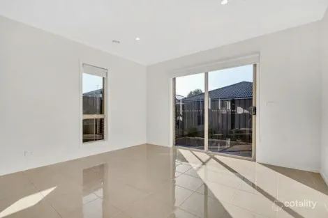 Property photo of 9 Tussock Road Craigieburn VIC 3064