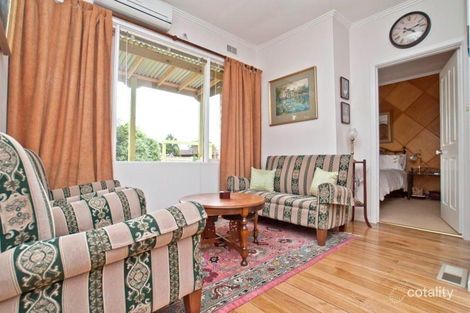 Property photo of 2 Wave Street Frankston VIC 3199