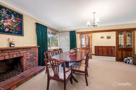 Property photo of 8 Dennyse Court Mount Waverley VIC 3149