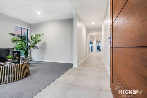 4 Amiable Pl, Mcdowall, QLD 4053