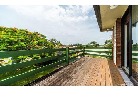 Property photo of 1/7 Vona Place Labrador QLD 4215