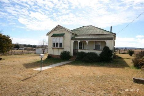 166 Cowper St, Tenterfield, NSW 2372