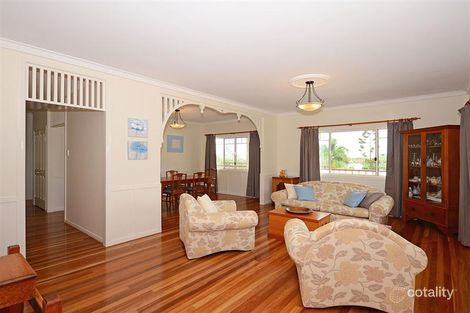 Property photo of 5 Tudor Avenue Urraween QLD 4655