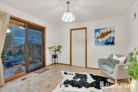 Property photo of 2/13 Lee Avenue Mount Waverley VIC 3149