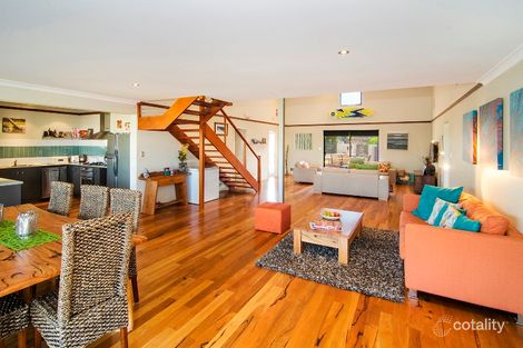 Property photo of 8 Harry King Avenue Dunsborough WA 6281