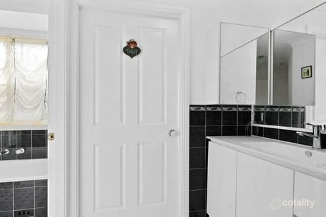 6 Pampas Cl, Claremont Meadows, NSW 2747