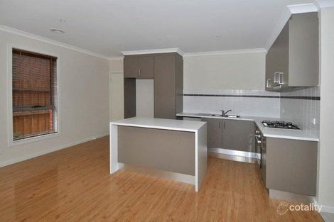 Property photo of 2/63 Fox Street St Albans VIC 3021