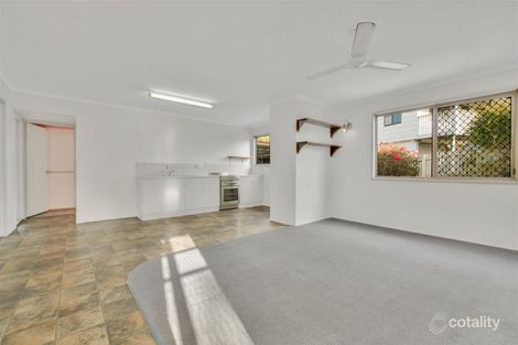 Property photo of 4 Satinay Street New Auckland QLD 4680
