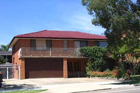 94 Moorefields Rd, Kingsgrove, NSW 2208