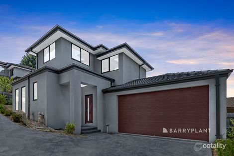 2/14 Outlook Dr, Berwick, VIC 3806