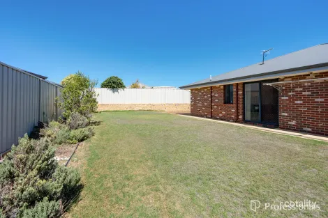 Property photo of 77 Winnetta Ridge Wandina WA 6530