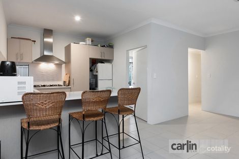 Property photo of 16 Dickerson Loop Hammond Park WA 6164