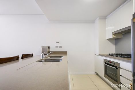 Property photo of 102/132-138 Killeaton Street St Ives NSW 2075
