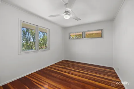 Property photo of 25 Kynance Street Leichhardt QLD 4305