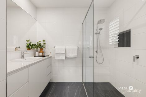 Property photo of 9 Morningview Place Carindale QLD 4152