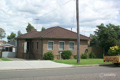 2 Patricia St, Chester Hill, NSW 2162