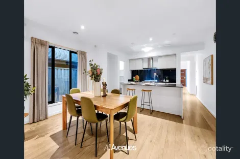 Property photo of 69 Everard Avenue Clyde North VIC 3978