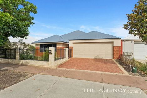 12 Pexton Dr, South Guildford, WA 6055