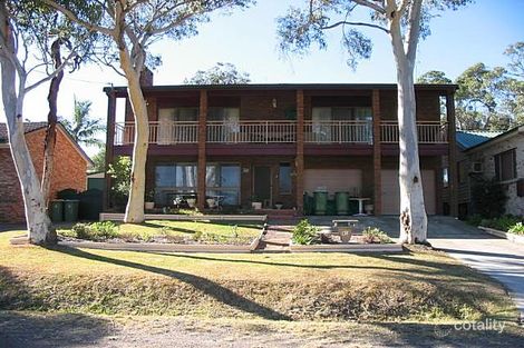 Property photo of 41 Laelana Avenue Budgewoi NSW 2262