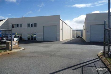 4/33 Beringarra Ave, Malaga, WA 6090