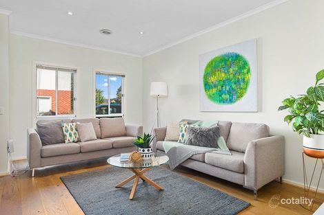 Property photo of 6 Balerno Circle Gowanbrae VIC 3043