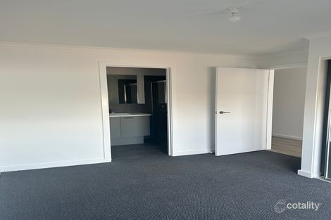 Property photo of 37 Maiolo Crescent Blakeview SA 5114