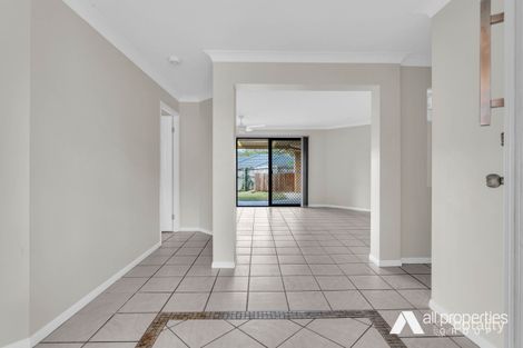 Property photo of 108 Columbus Circuit Drewvale QLD 4116
