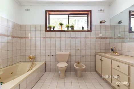 Property photo of 9 Griffiths Street Bellfield VIC 3081