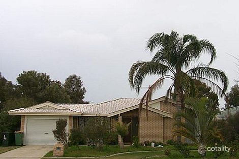 4 Cambridge Dr, Greenfields, WA 6210