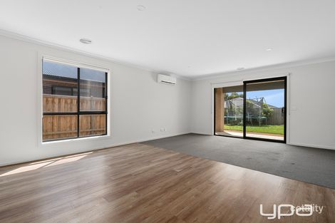 32 Telluride Dr, Winter Valley, VIC 3358