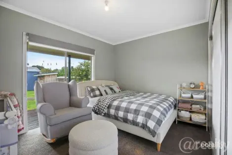 Property photo of 70 Contour Road Trafalgar VIC 3824