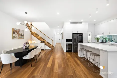 Property photo of 15 Wright Street Essendon VIC 3040