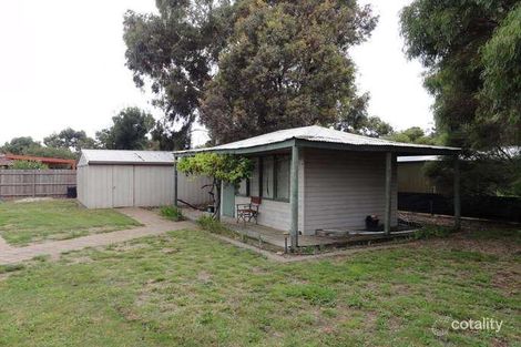 Property photo of 2 Digby Drive Romsey VIC 3434