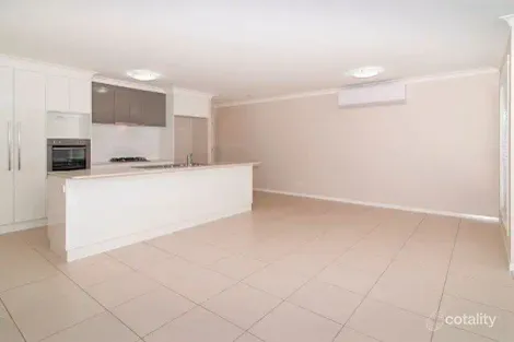 Property photo of 5/16 Swallow Court Newtown QLD 4350