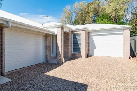 Property photo of 5/16 Swallow Court Newtown QLD 4350