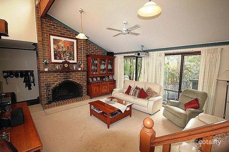 Property photo of 44 Quinn Crescent Mount Evelyn VIC 3796