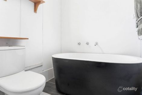 Property photo of 161 Budgewoi Road Budgewoi NSW 2262