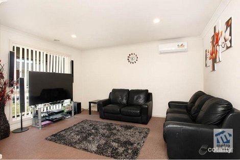 Property photo of 4/4 Paydon Way Hampton Park VIC 3976