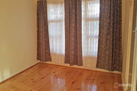 Property photo of 4 Attridge Road Morphett Vale SA 5162