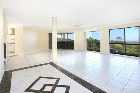 Property photo of 15 Grandview Terrace Tallai QLD 4213