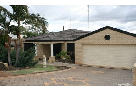 29 Throssell St, Northam, WA 6401