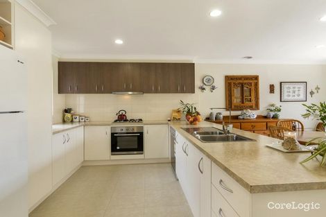 Property photo of 30 Tom Roberts Parade Point Cook VIC 3030