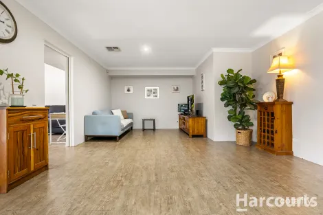 Property photo of 11 Dalton Way Greenfields WA 6210