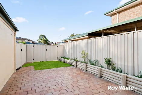Property photo of 1 Tuggerah Place Woodcroft NSW 2767