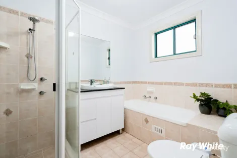 Property photo of 1 Tuggerah Place Woodcroft NSW 2767