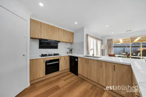Property photo of 7 Mint Place Point Cook VIC 3030