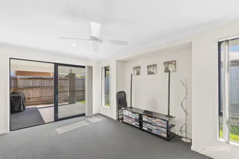 Property photo of 7 Aspen Way Arundel QLD 4214
