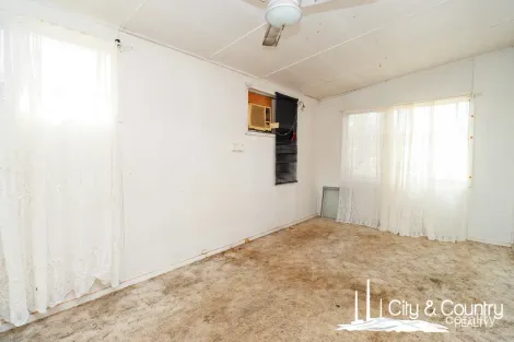 Property photo of 67 Second Avenue Happy Valley QLD 4825