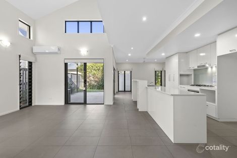 11/7 Forest Ave, Wakerley, QLD 4154